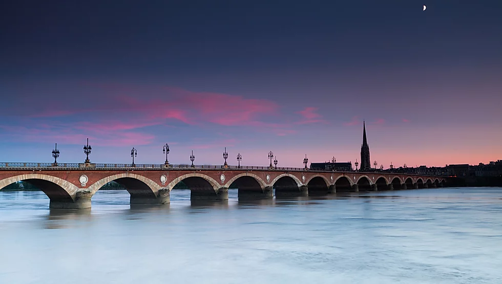 Picture of Bordeaux Bridge at sunset